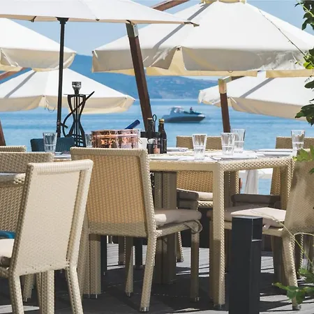 Vip Club Oazis Хотел Слънчев бряг